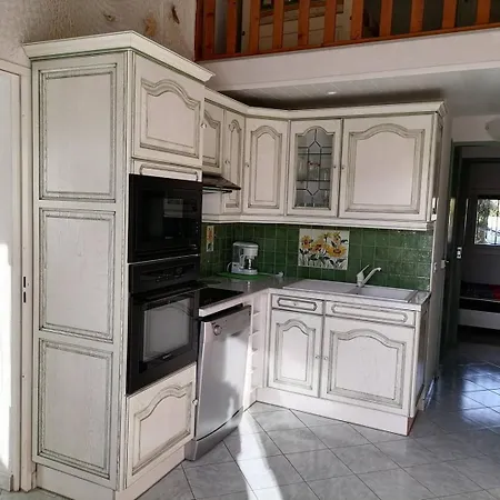 公寓 Pavillon De Tres Bien Equipe Avec Parking Privatif - 6briga7 圣西普里安