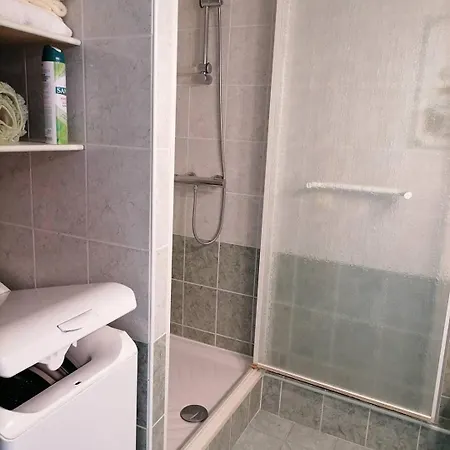 Apartamento Pavillon De Tres Bien Equipe Avec Parking Privatif - 6briga7